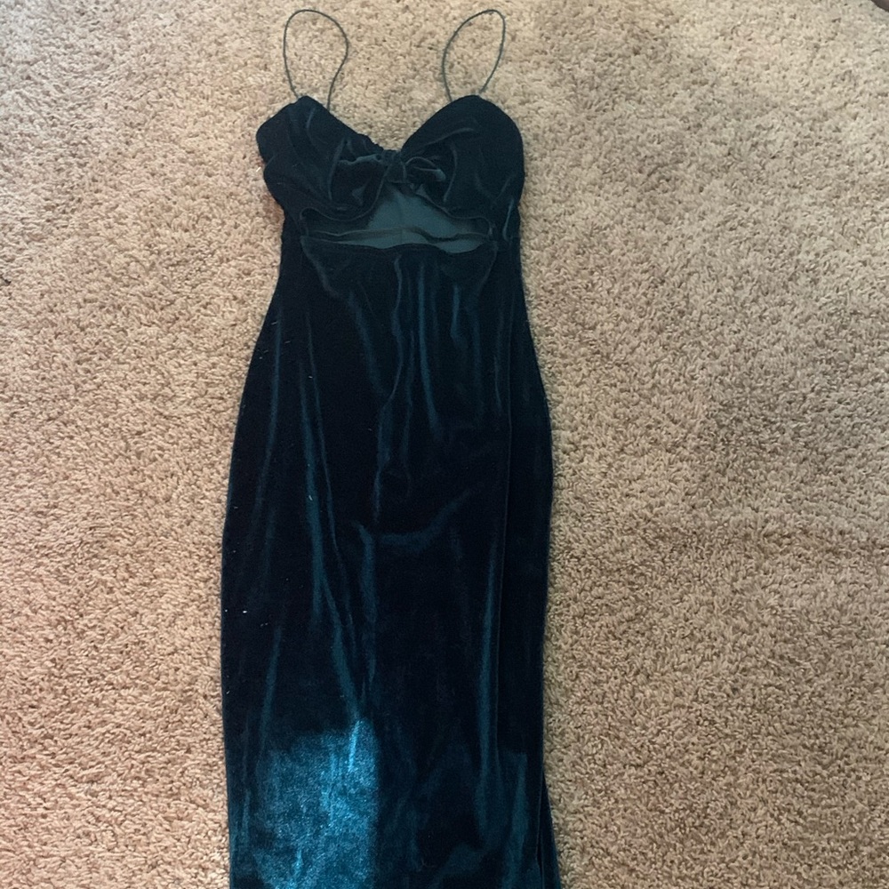 Emerald Green Velvet Cocktail Dress